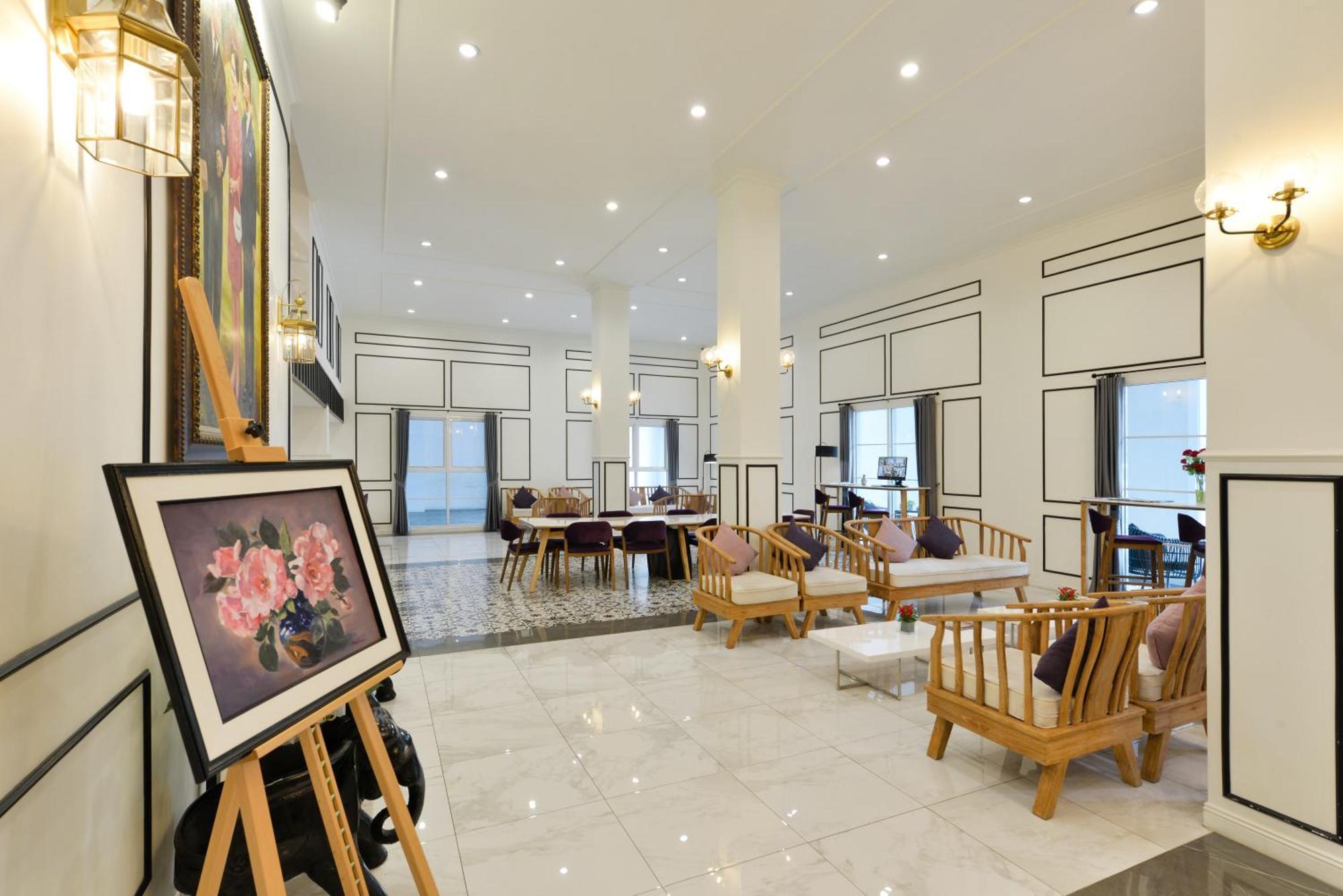 Villa De Pranakorn Bangkok Exterior foto The lobby of the hotel